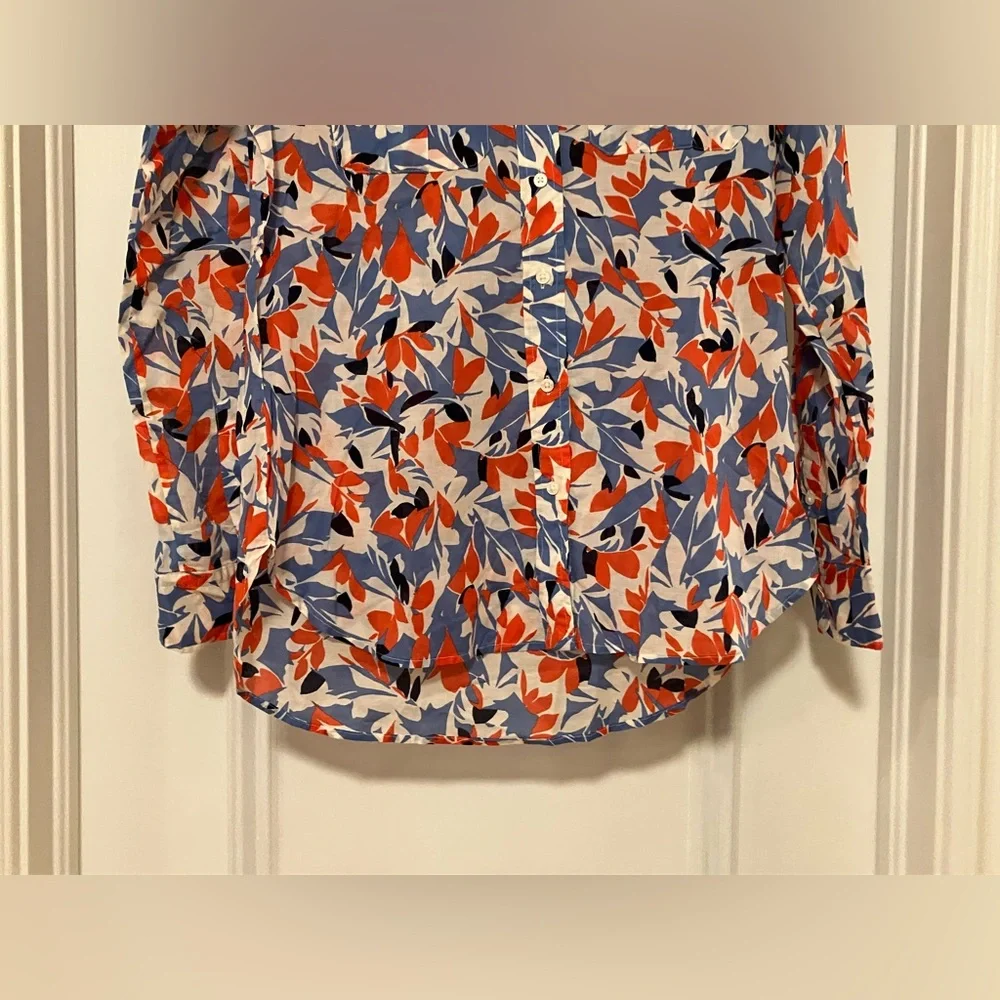 NWT Lauren Ralph Lauren Women’s Small Button Down Floral Shirt Blouse Red Blue - Picture 4 of 10